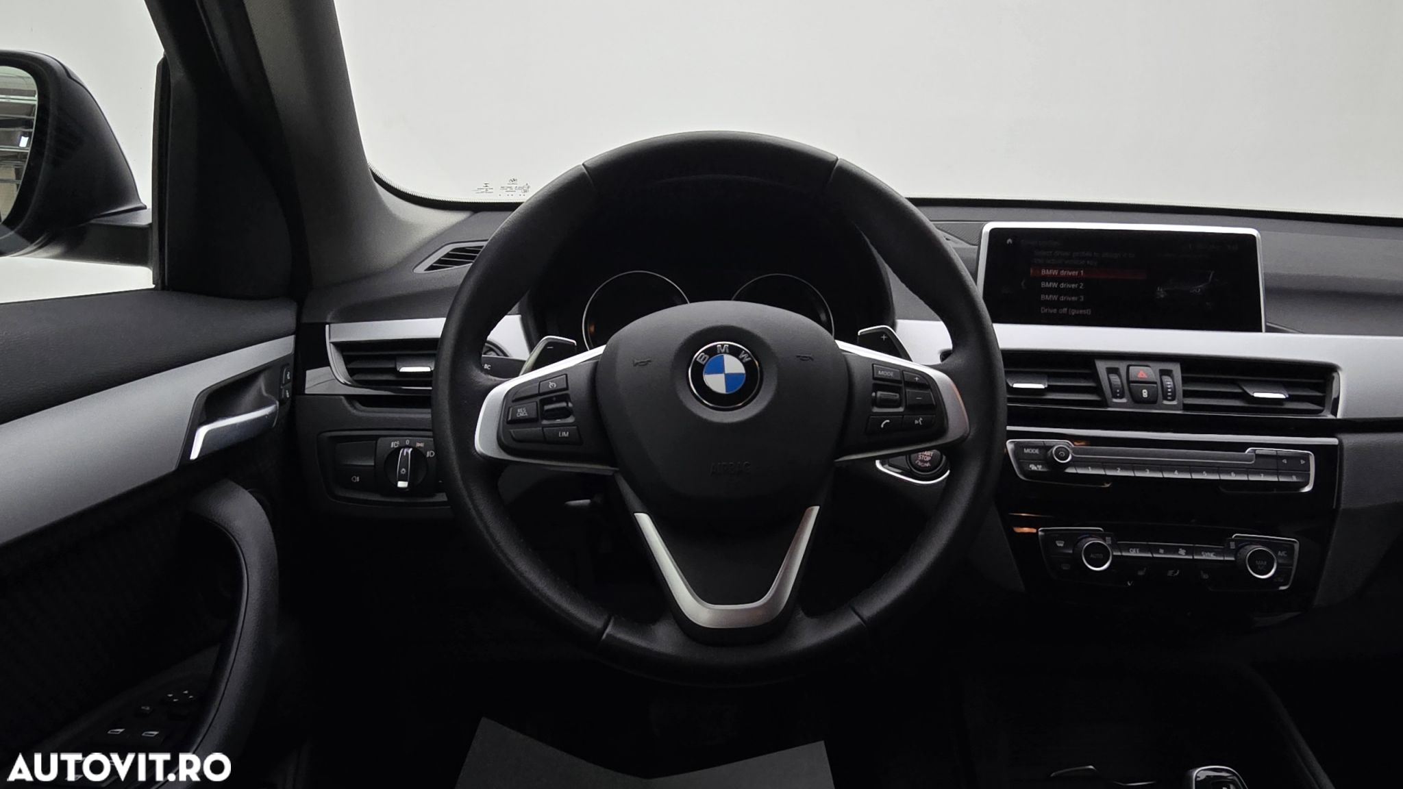 BMW X1 - 15