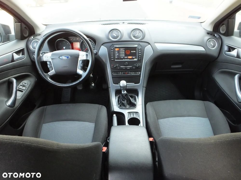 Ford Mondeo 1.6 TDCi ECOnetic Trend - 17