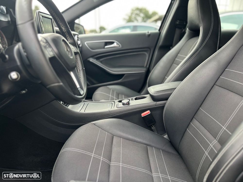 Mercedes-Benz A 180 - 22