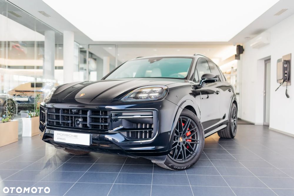 Porsche Cayenne GTS - 3