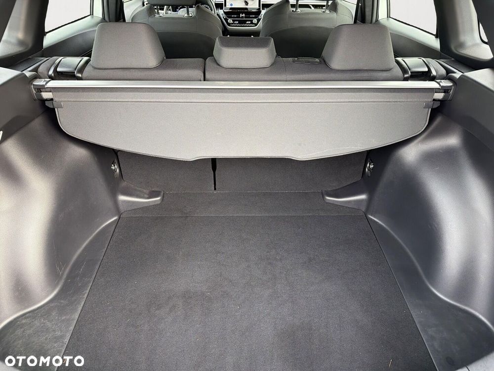 Toyota Corolla Cross - 14