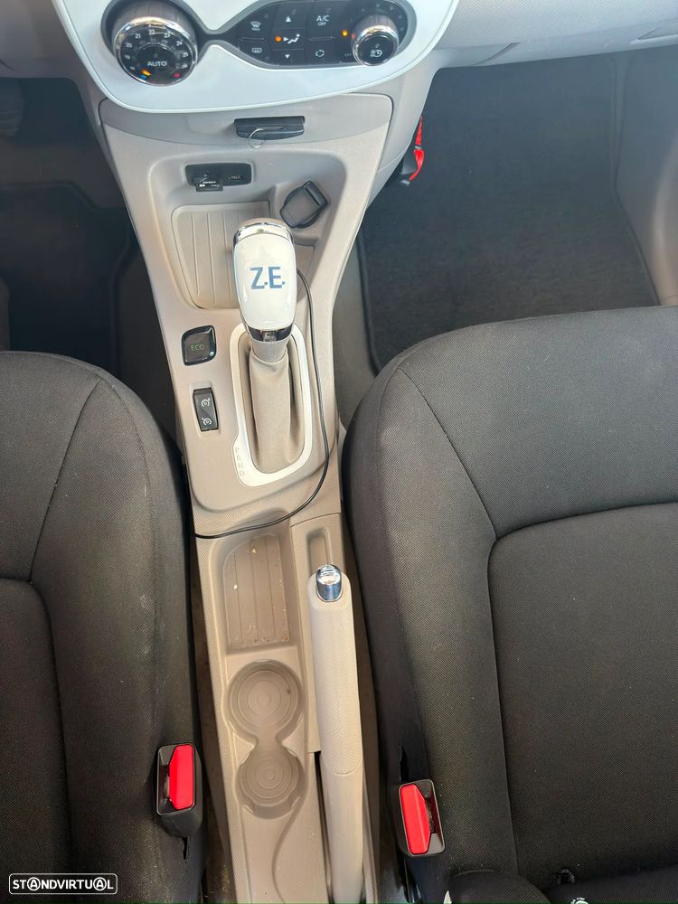 Renault Zoe (c/ Bateria) 41 kwh Life - 18