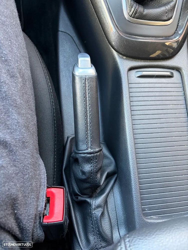 Ford Focus SW 1.5 TDCi Titanium - 42