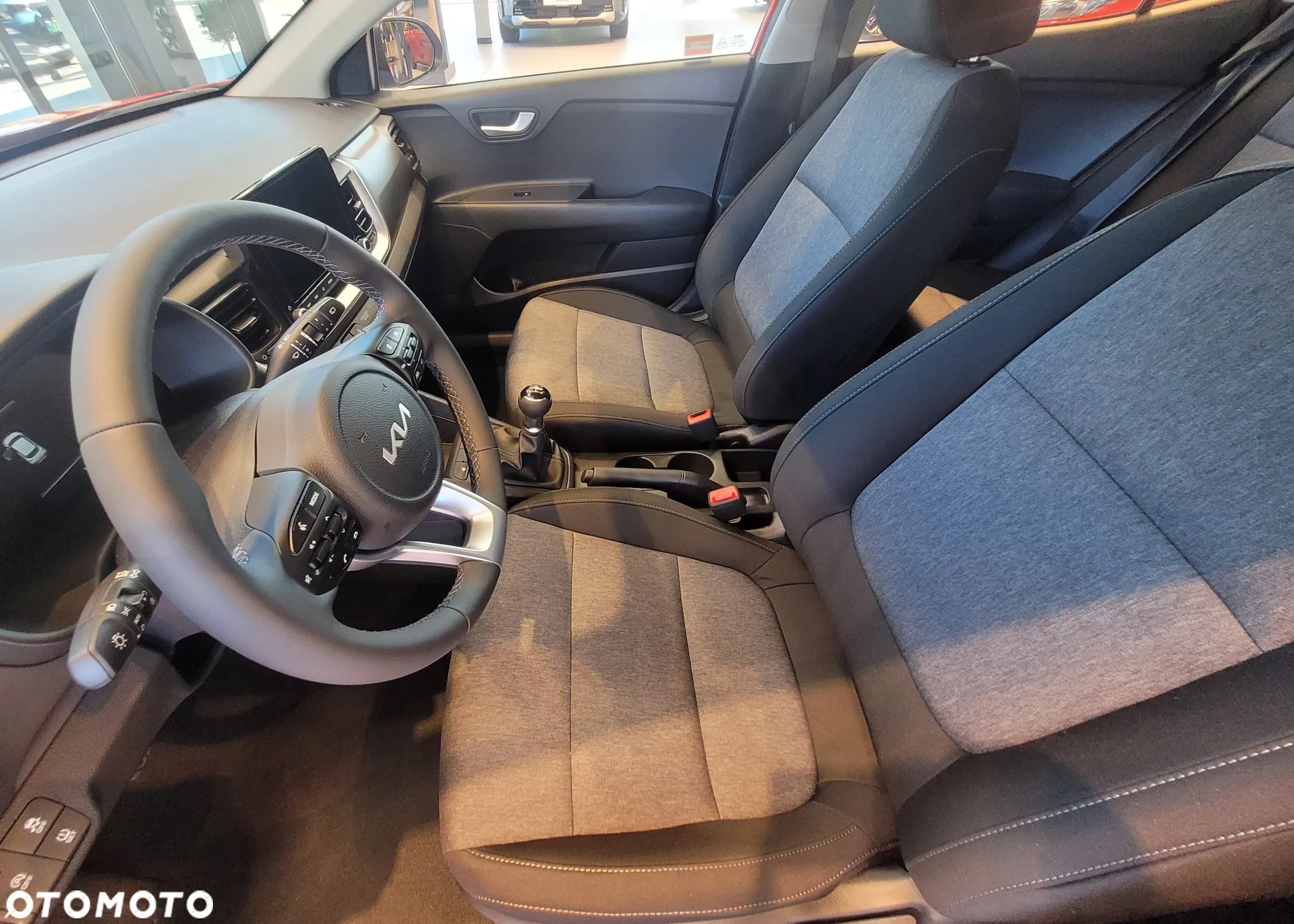 Kia Stonic 1.2 M - 8