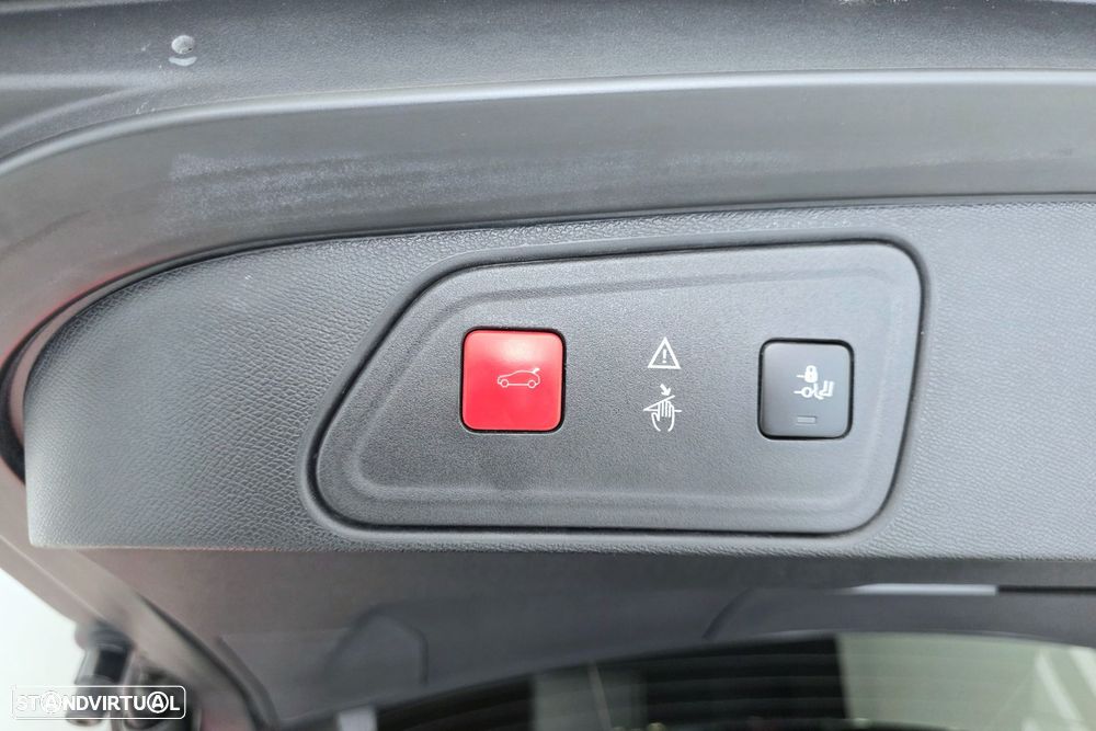 Peugeot 3008 1.6 BlueHDi GT Line EAT6 - 15