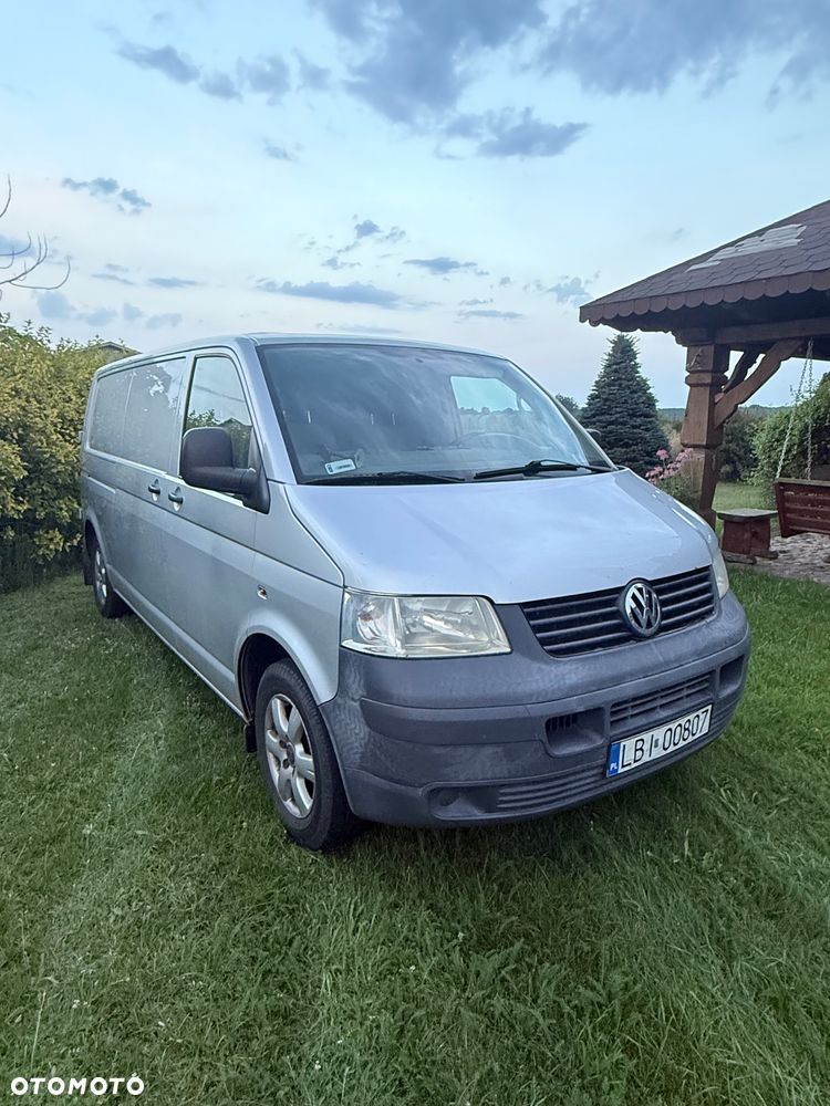 Volkswagen Transporter - 1