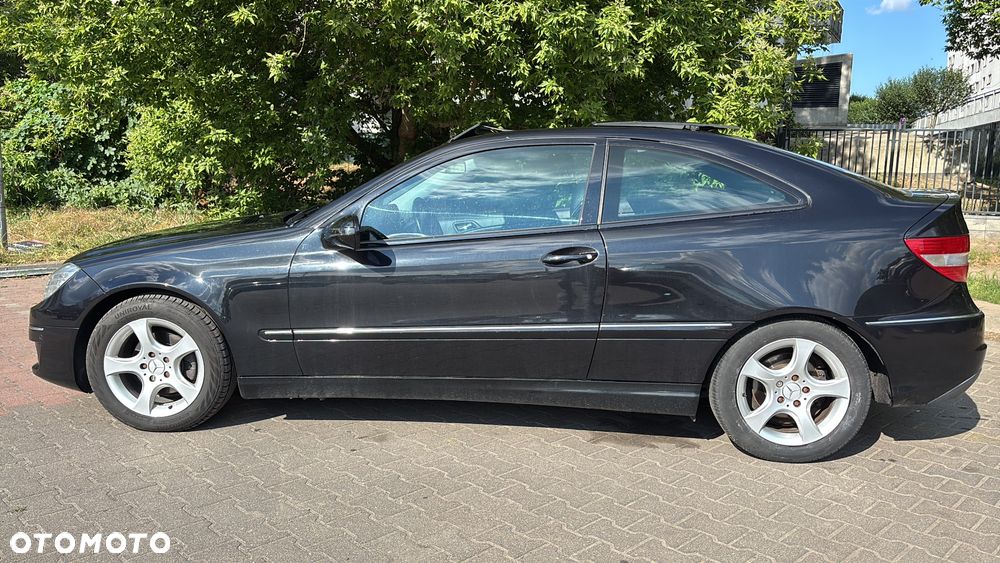 Mercedes-Benz CLC - 13