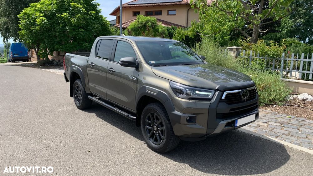 Toyota Hilux - 7