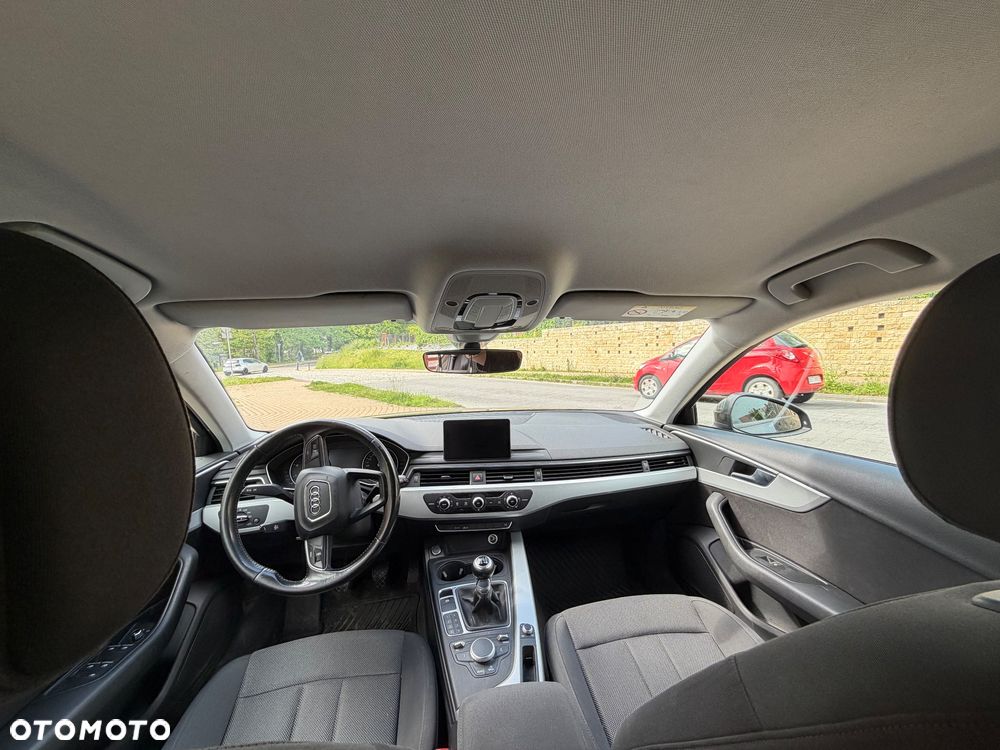 Audi A4 Avant 2.0 TDI - 12