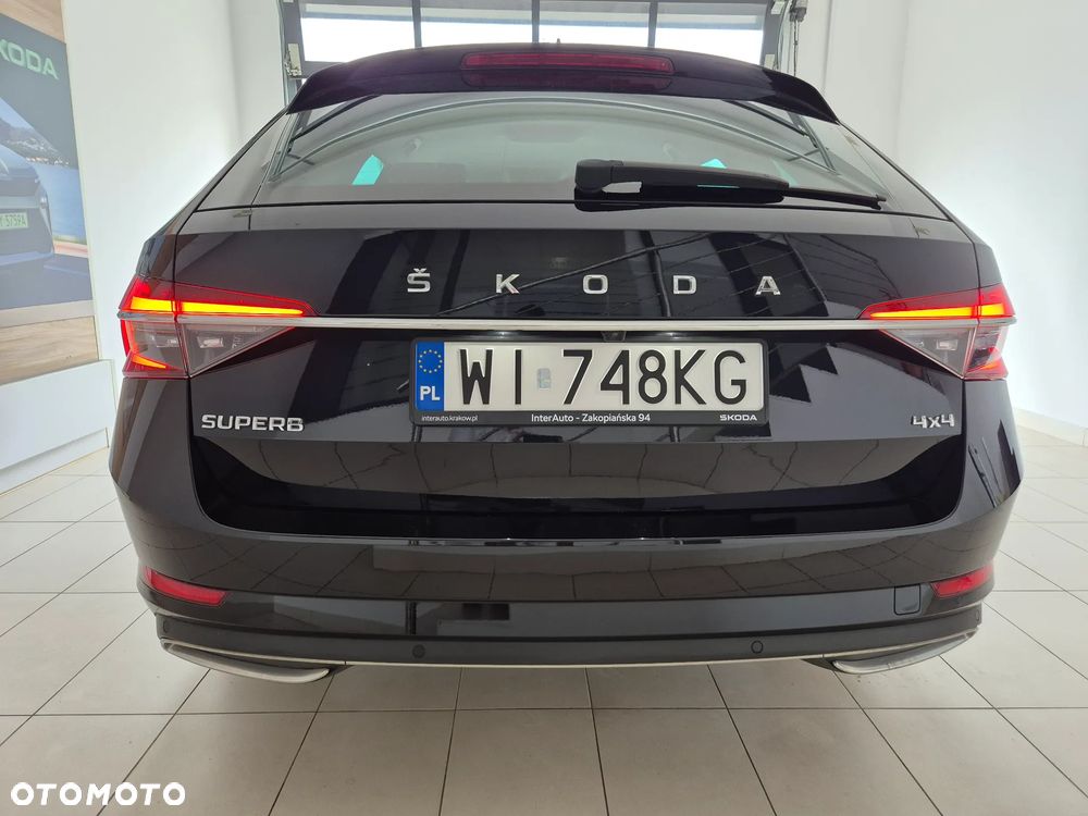 Skoda Superb 2.0 TDI 4x4 L&K DSG - 6