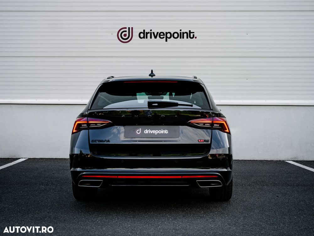 Skoda Octavia 2.0 TDI DSG RS Plus - 11