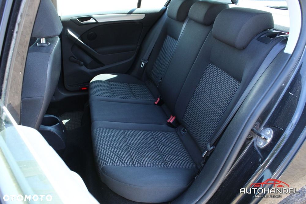 Volkswagen Golf - 15