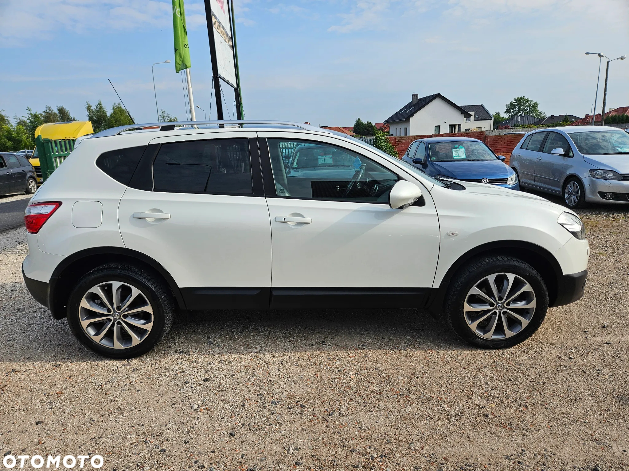 Nissan Qashqai 2.0 CVT 360 - 16