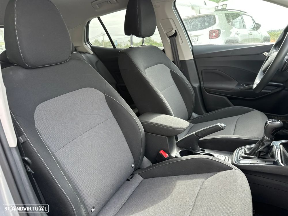 Skoda Fabia 1.0 TSI DSG Ambition - 10