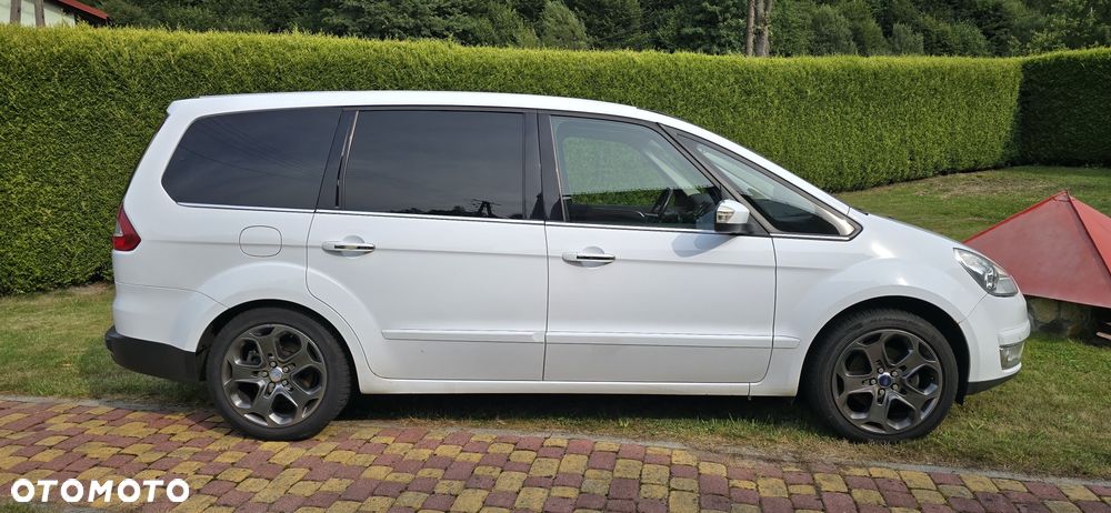 Ford Galaxy - 1