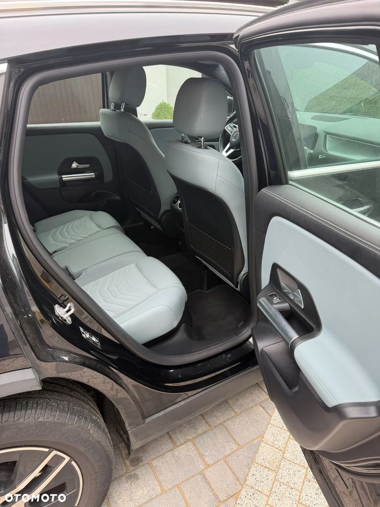 Mercedes-Benz GLA 220 d AMG Line - 10