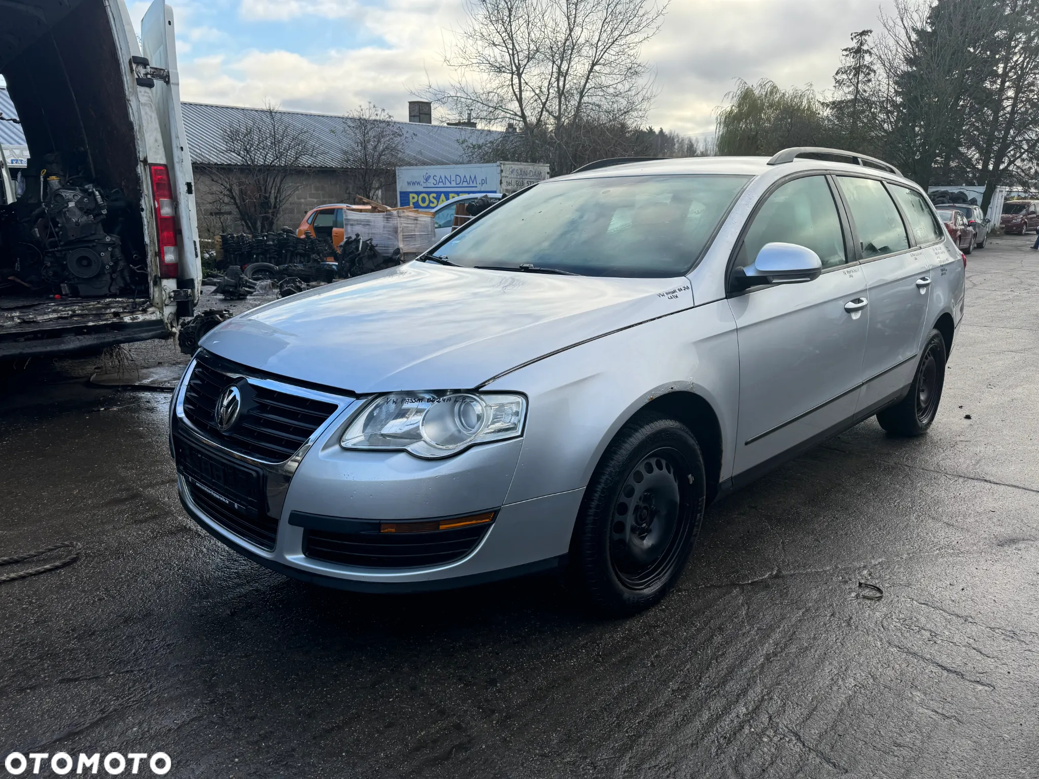VW PASSAT B6 ZDERZAK PRZÓD PRZEDNI LA7W KOMBI - 13