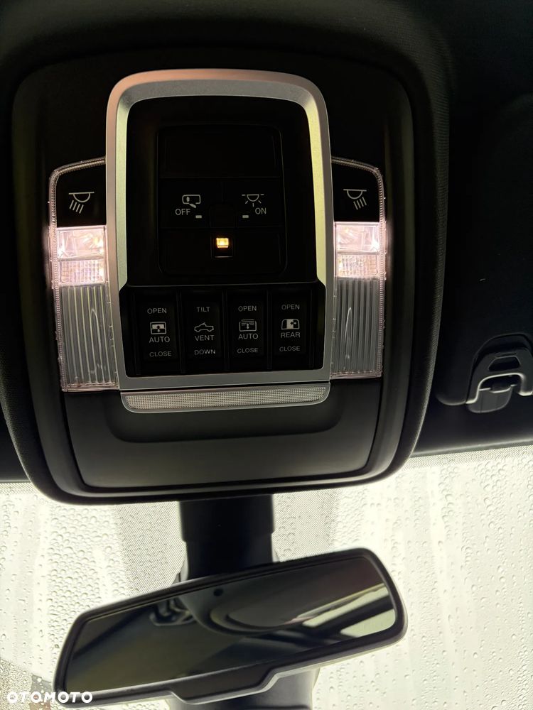 RAM 1500 - 26