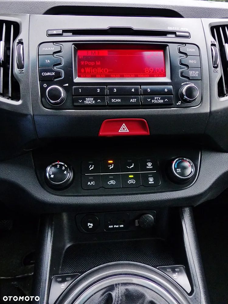 Kia Sportage 2.0 CVVT 2WD Vision - 32