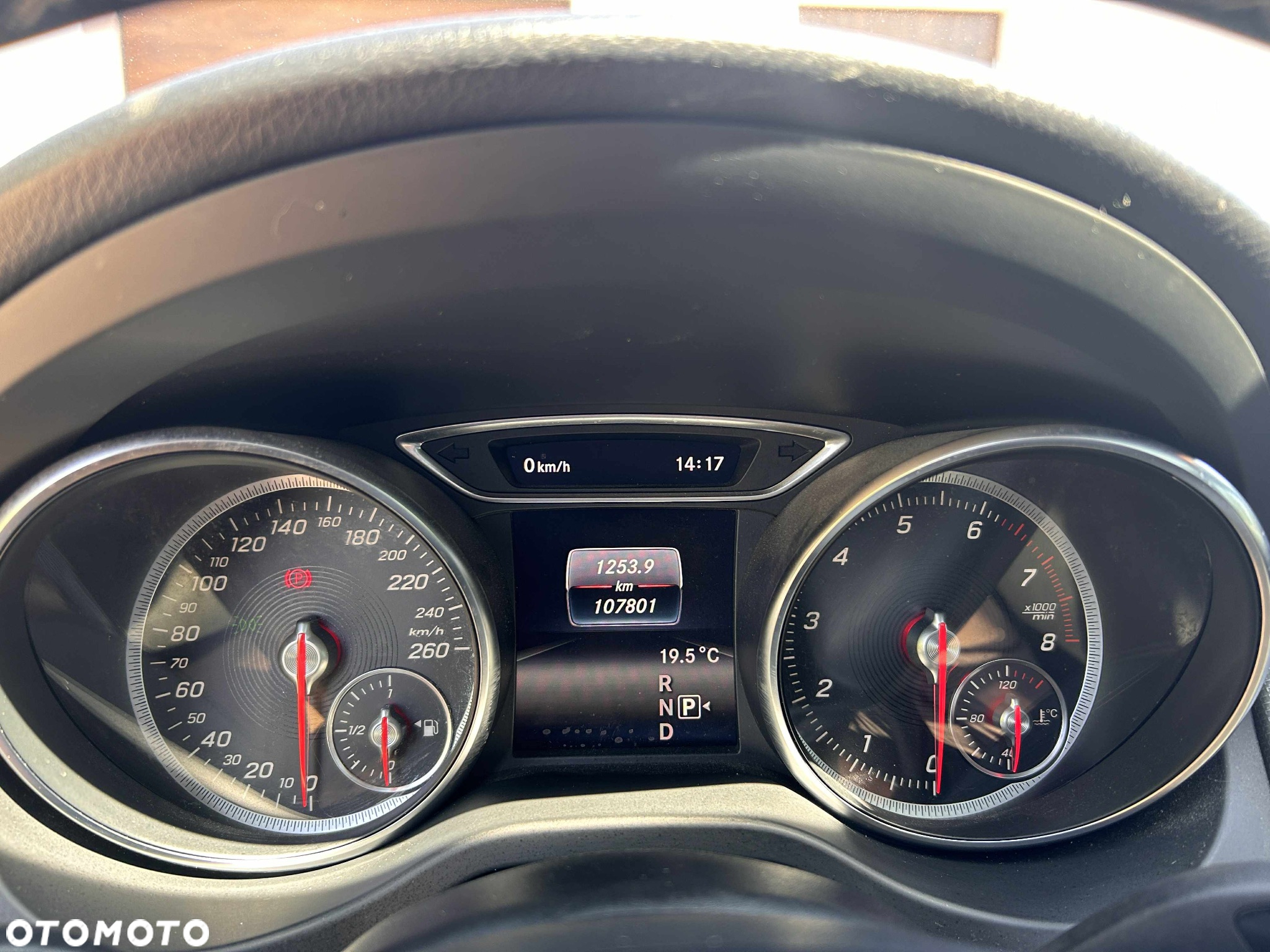 Mercedes-Benz CLA 250 7G-DCT AMG Line - 18