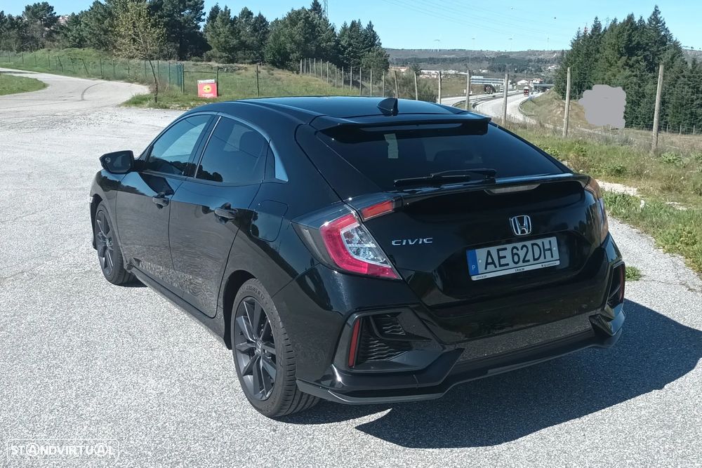 Honda Civic 1.0 i-VTEC Elegance Navi - 8