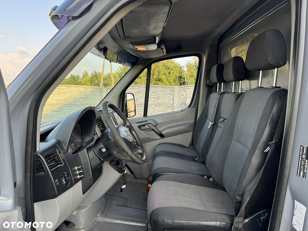 Mercedes-Benz Sprinter - 7