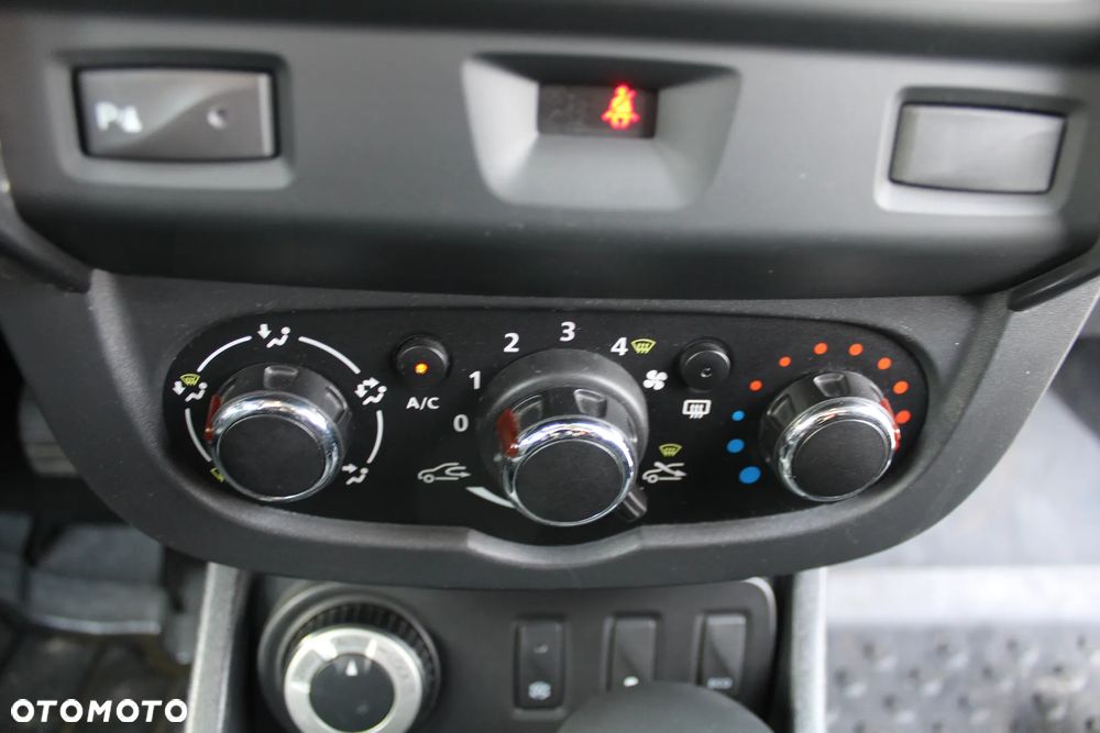 Dacia Duster 1.5 dCi Laureate 4x4 - 30