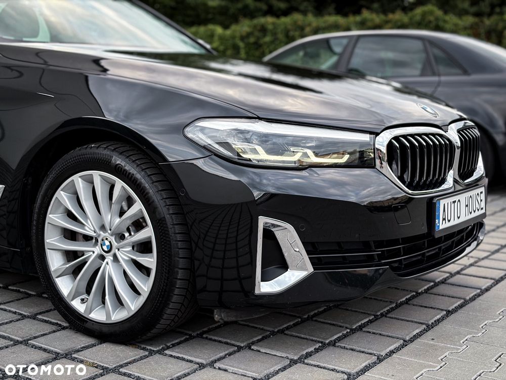 BMW Seria 5 520d xDrive Luxury Line - 7