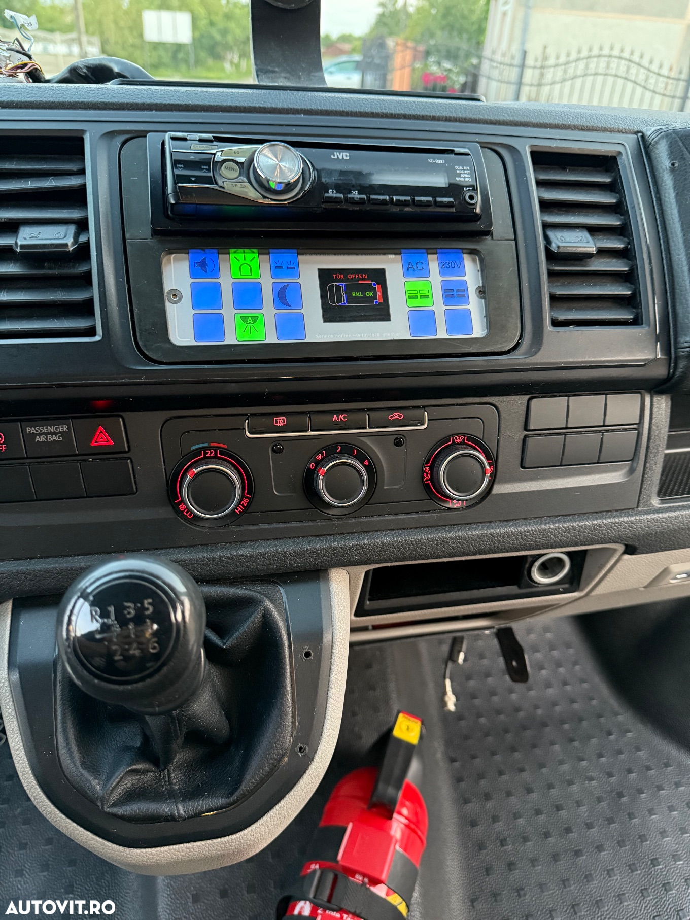 Volkswagen Transporter California T6.1 Coast Edition - 15