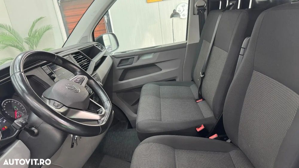 Volkswagen Transporter - 23