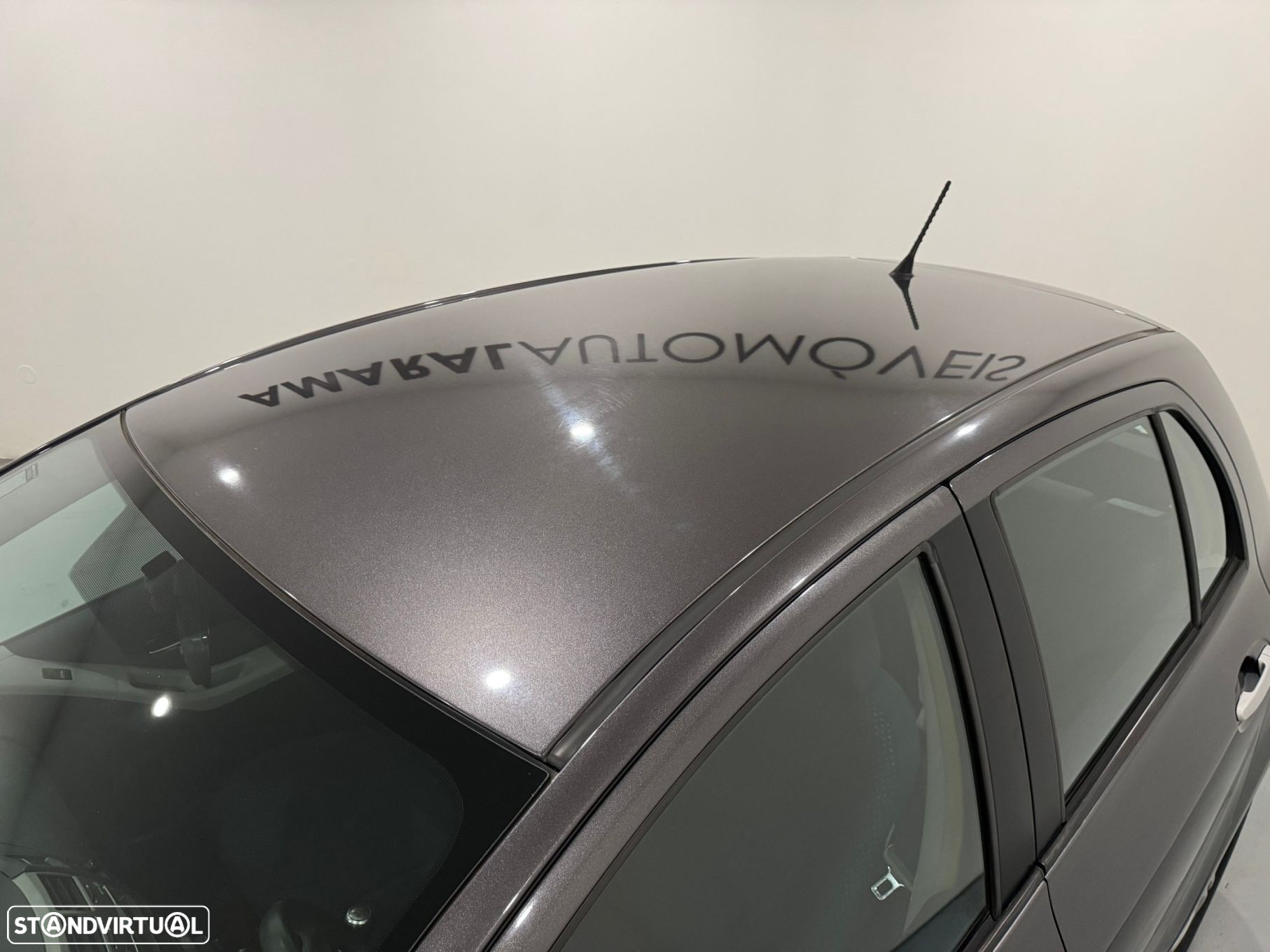 Toyota Yaris - 9