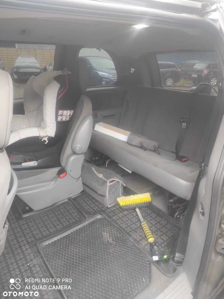 Chrysler Voyager - 7