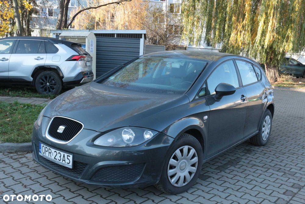Seat Leon 2010 photo 3