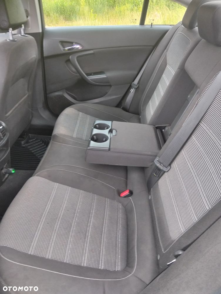 Opel Insignia 1.6 Turbo Edition - 20