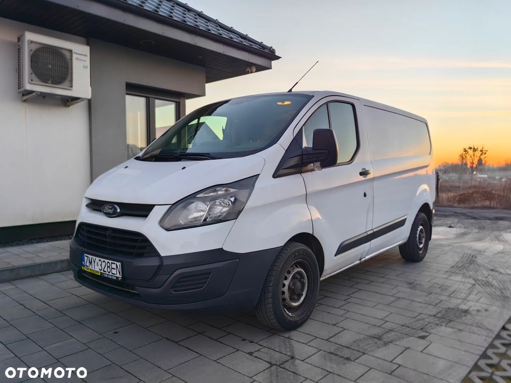 Ford TRANSIT CUSTOM - 1