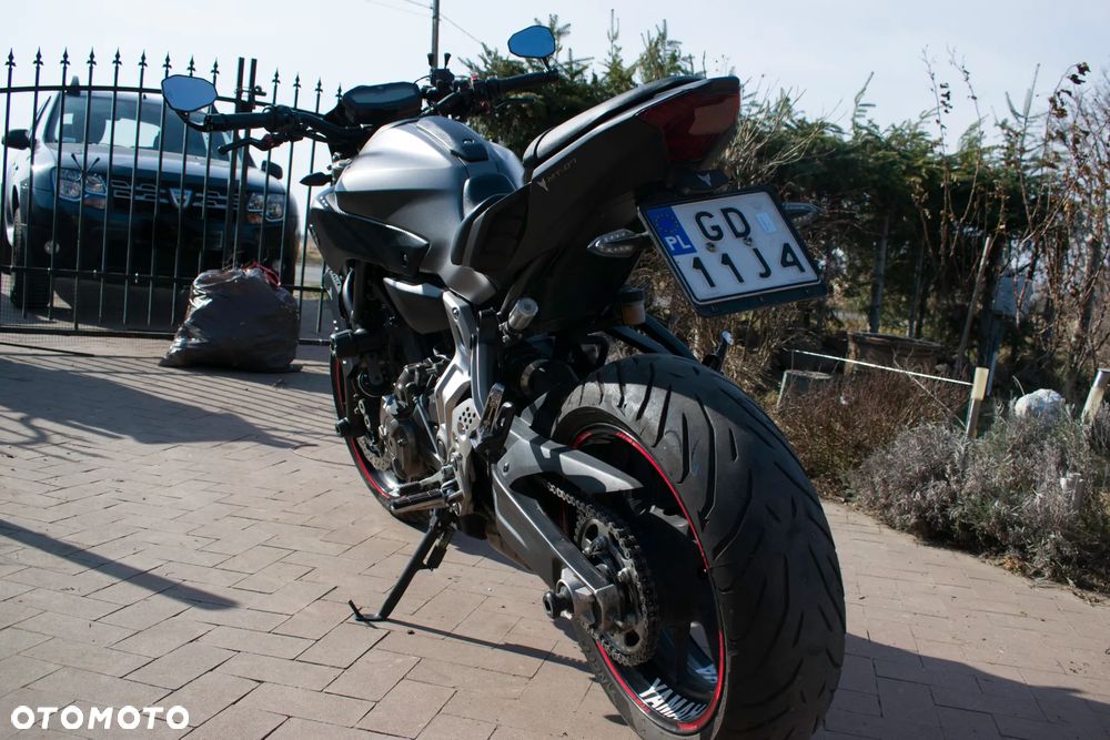 Yamaha MT - 7