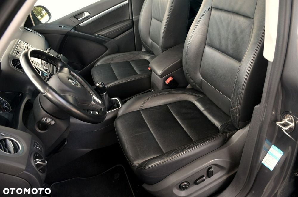 Volkswagen Tiguan - 16