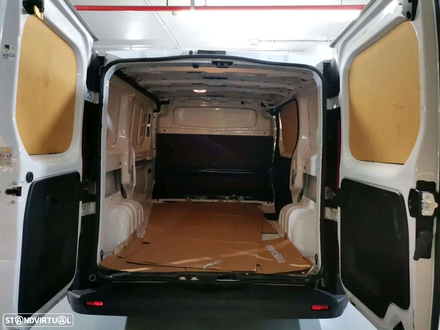 Opel Vivaro 1.6 CDTi L1H1 - 3 Lug. -  IVA Dedutível - 11