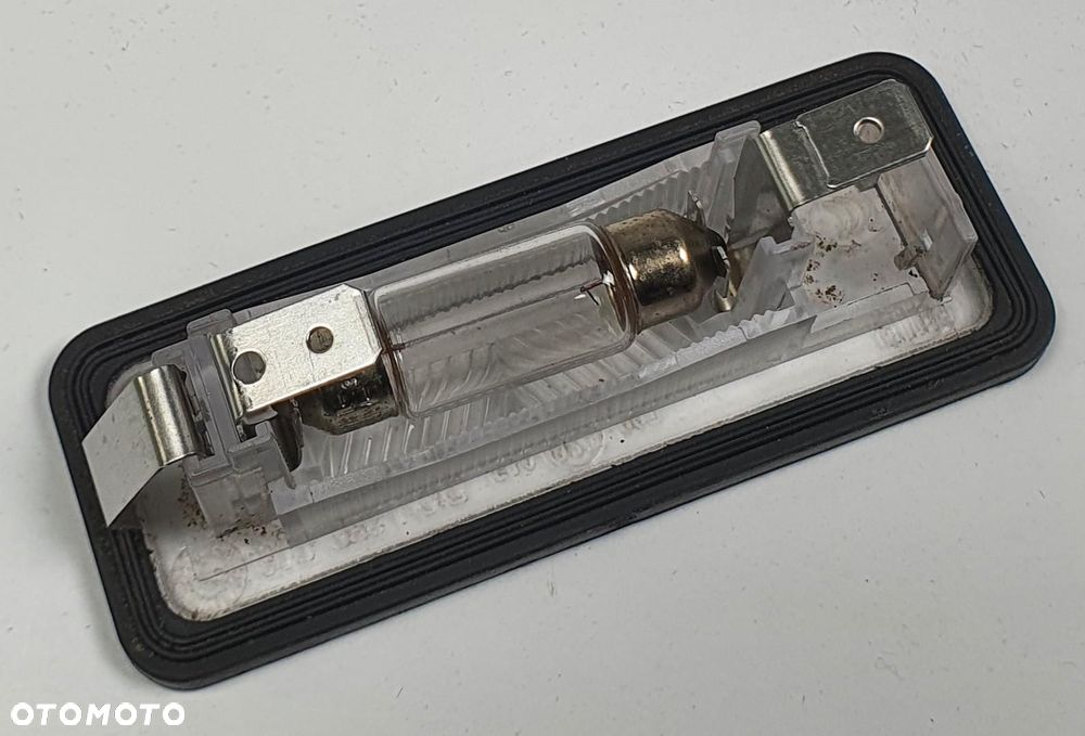 LAMPKA OŚWIETLENIA TABLICY SMART FORTWO II 453 A4518200256 - 2