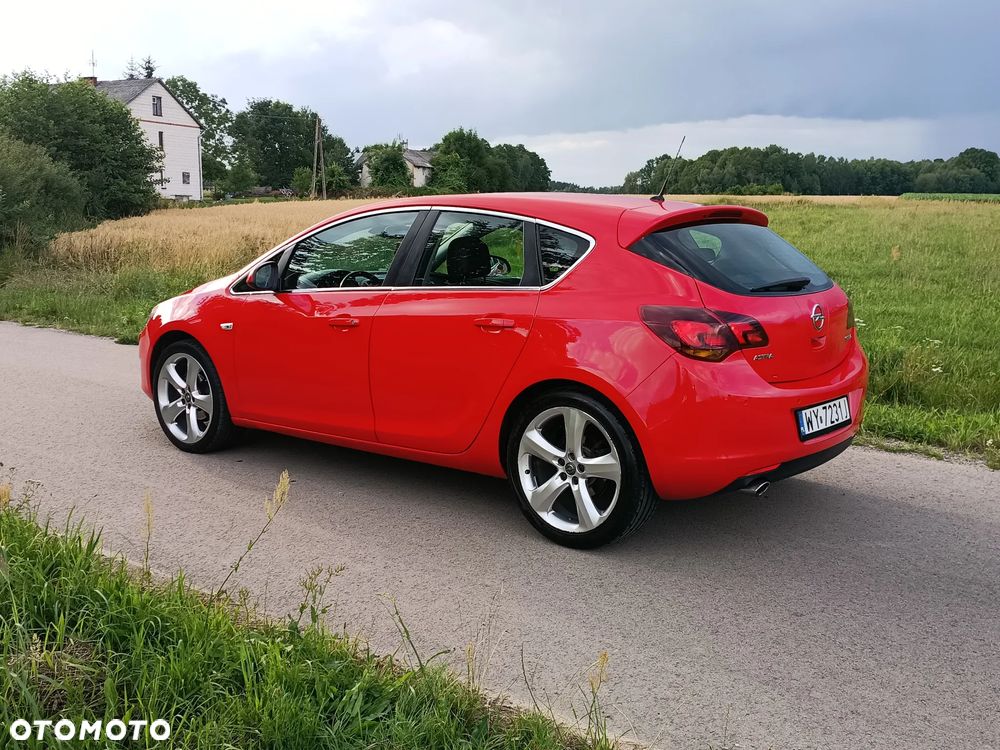 Opel Astra 1.4 T Enjoy S&S - 4