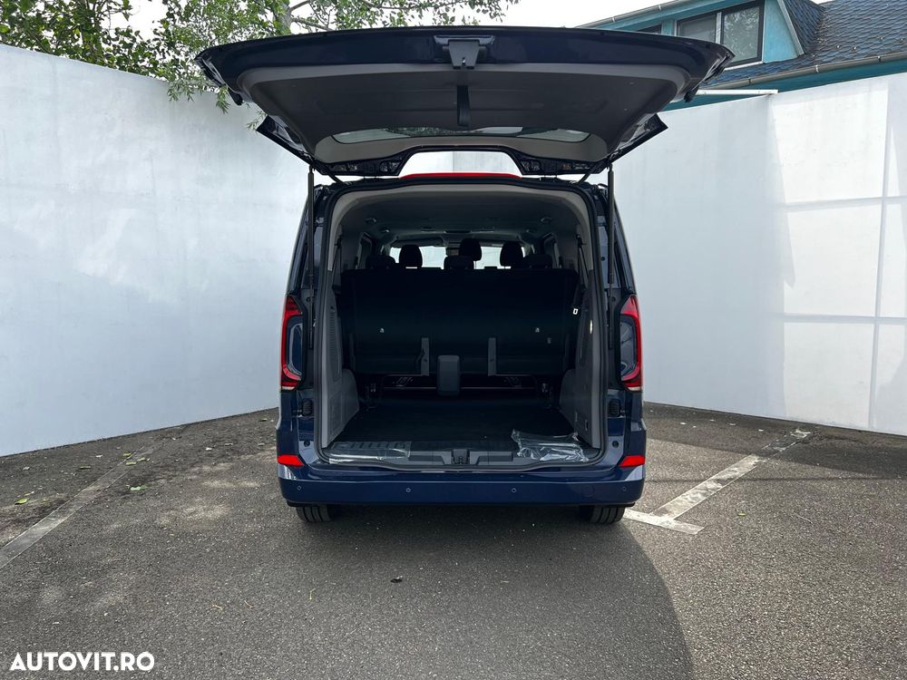 Volkswagen Caravelle - 11