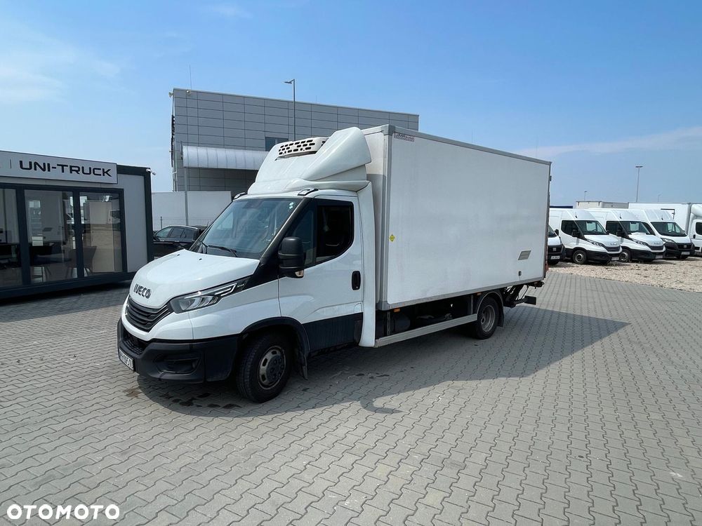 Iveco 50C18 Chłodnia 8EP Winda 1000kg - 2