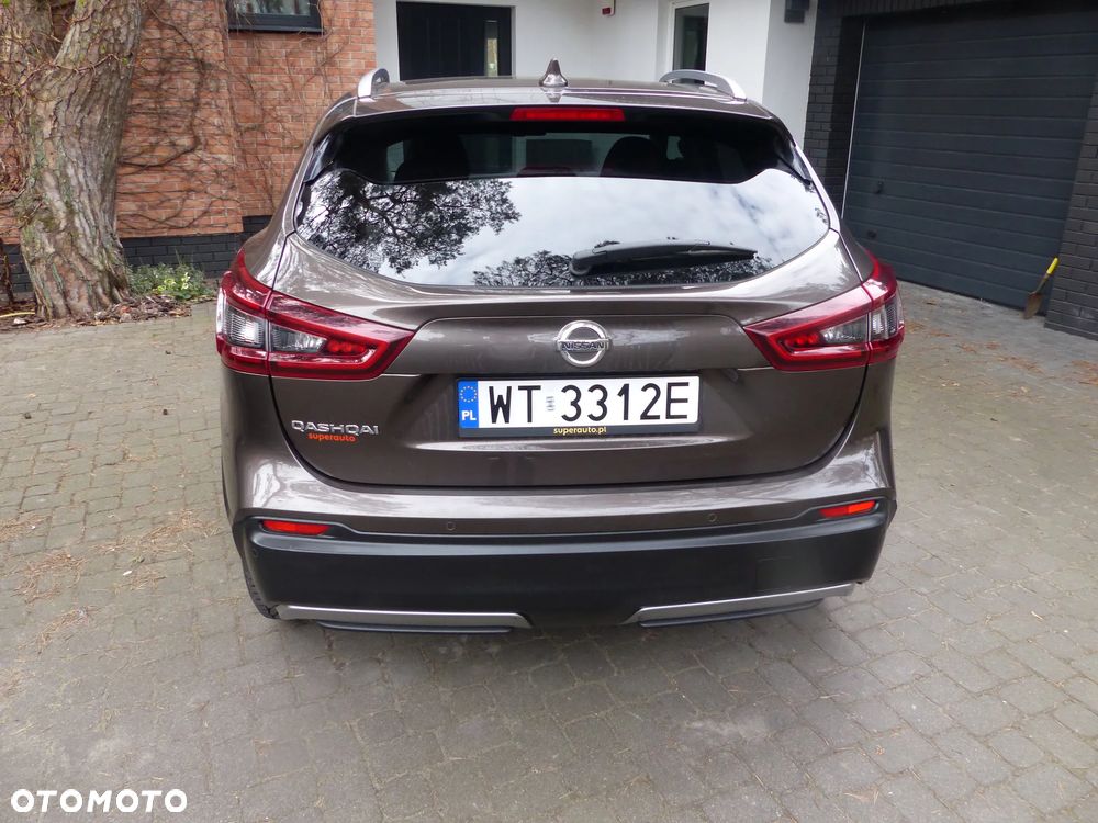 Nissan Qashqai 1.3 DIG-T N-Connecta DCT - 4