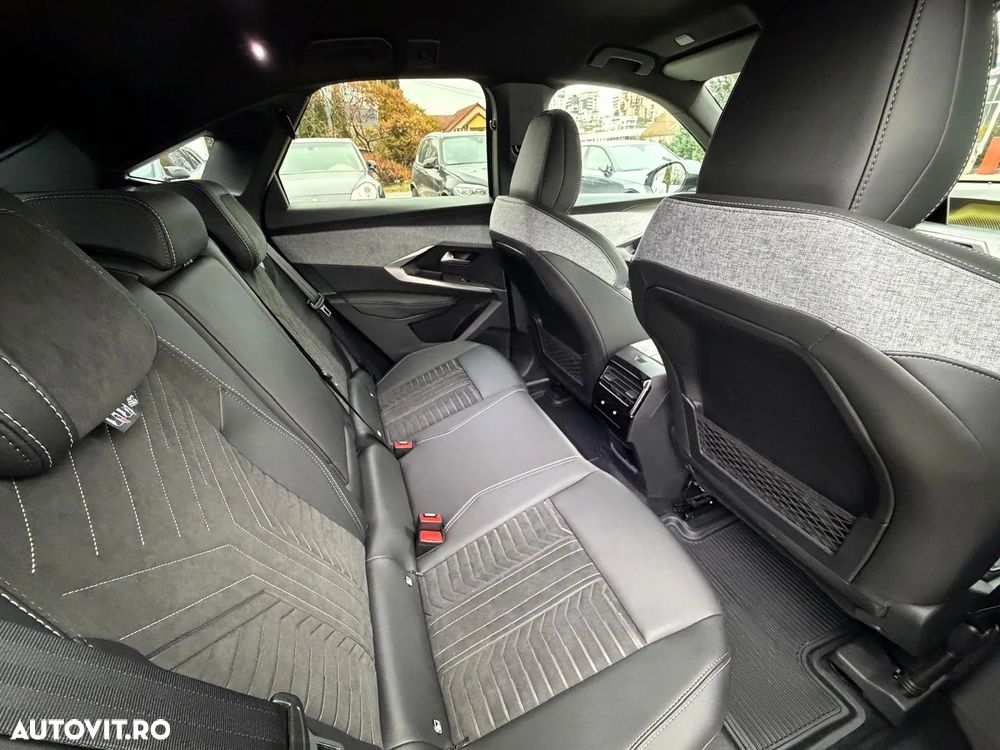 Peugeot 3008 1.2 Hybrid 145 e-DCS6 GT - 21