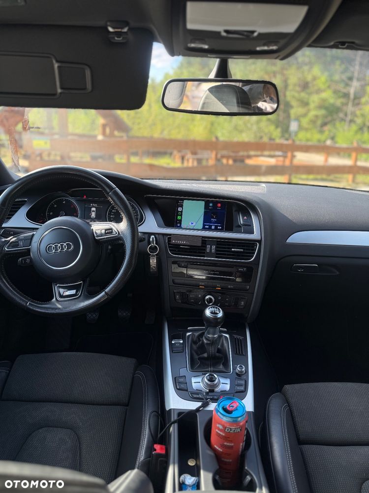 Audi A4 - 14