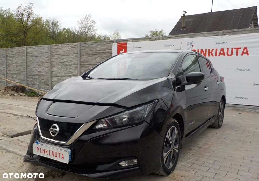 Nissan Leaf - 11