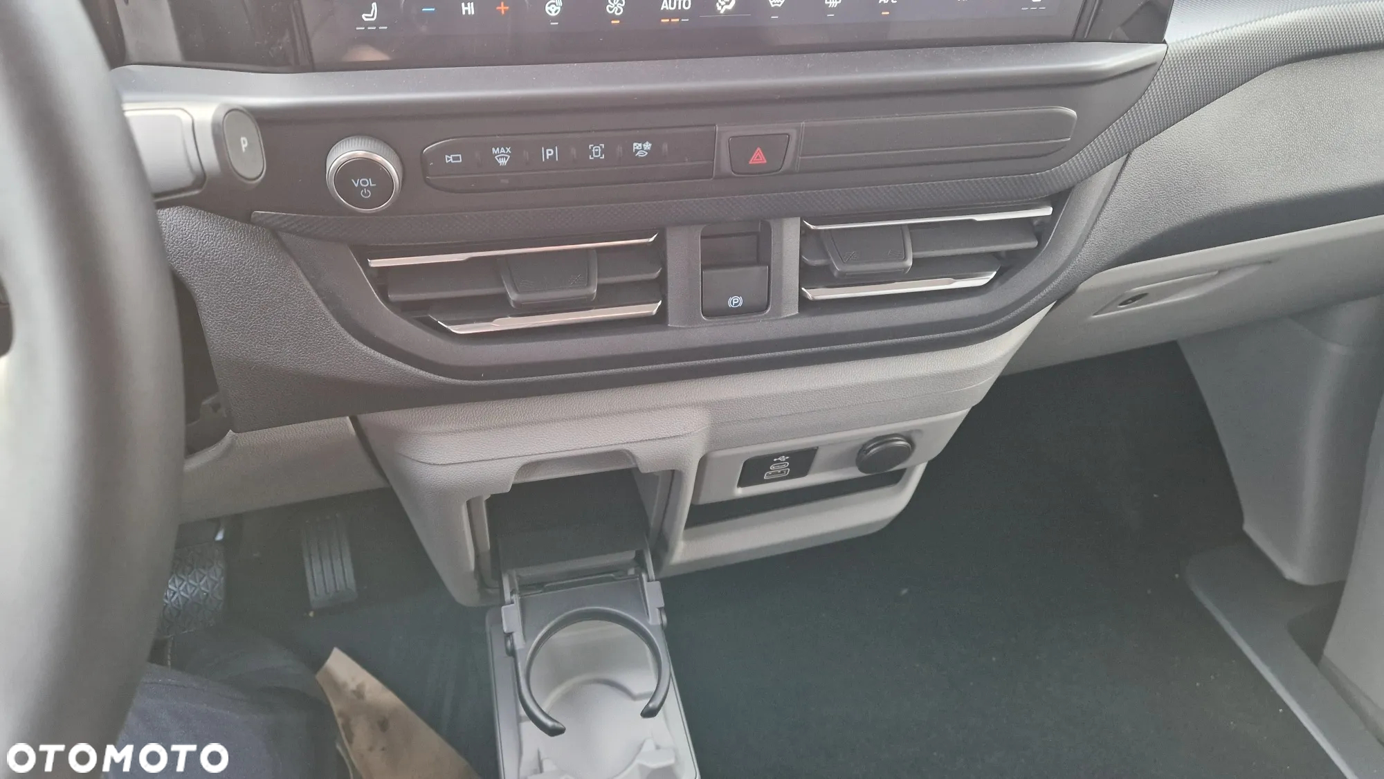 Ford Transit Custom Kombi 2.0 EcoBlue 320 L2H1 Trend M1 - 11