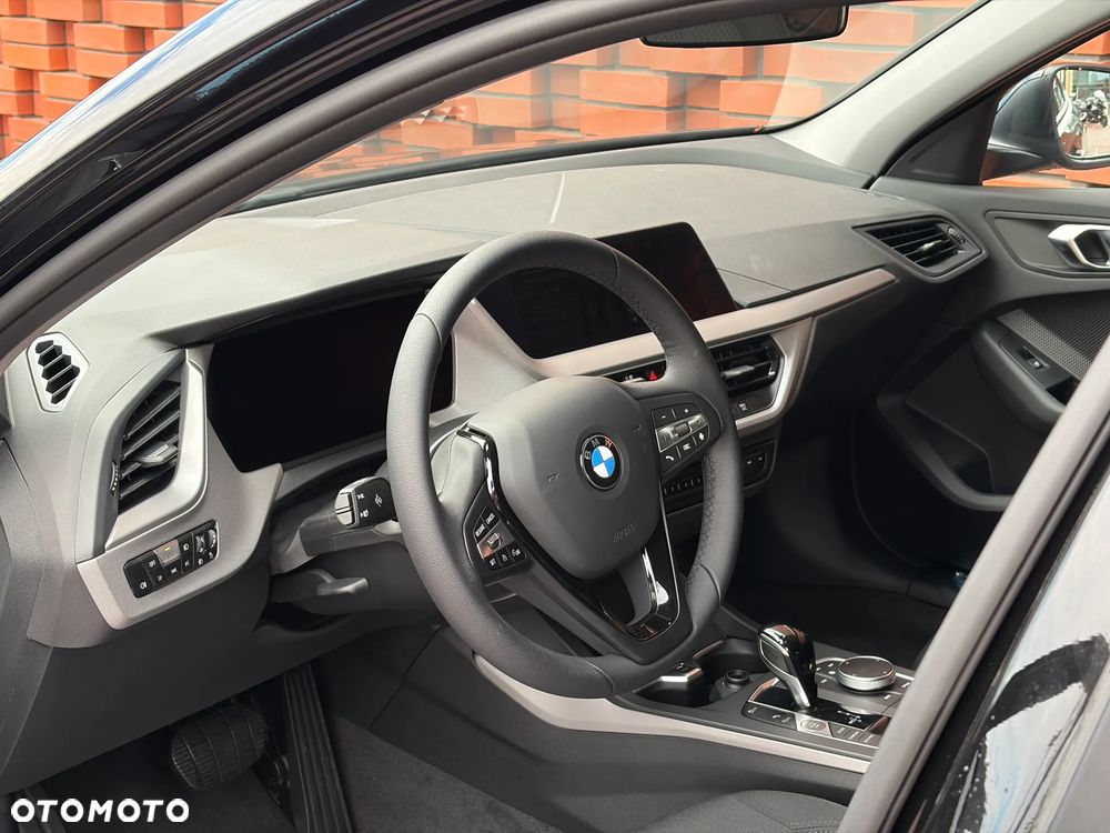 BMW Seria 1 120i Advantage - 19