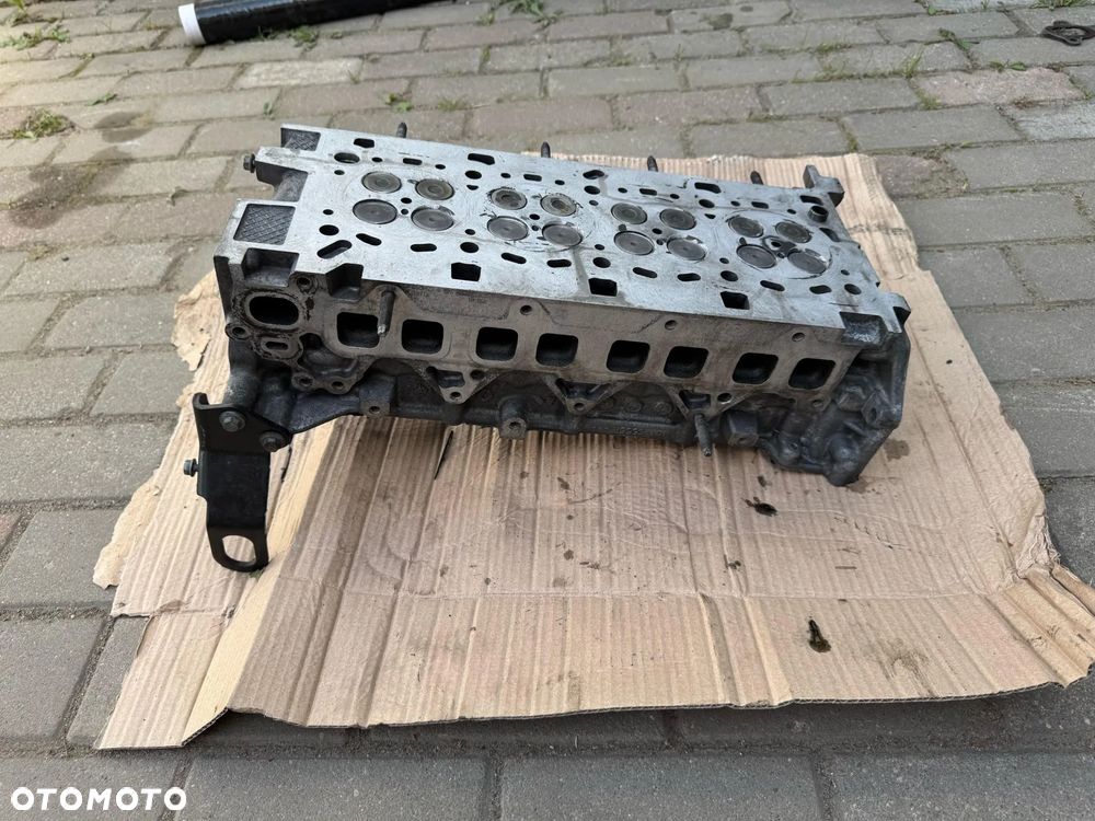 Głowica Renault Master 2.3dci wałki pokrywa M9T - 4