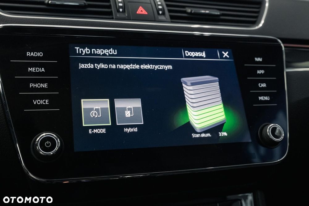 Skoda Superb 1.4 TSI Plug-In Hybrid L&K DSG - 23